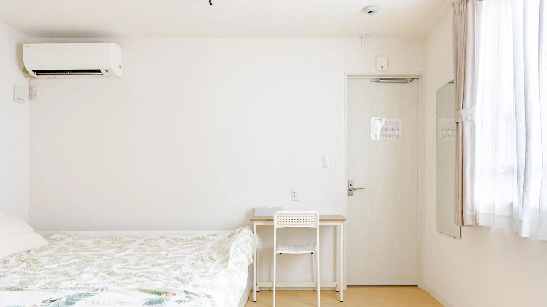14Min To Kita-Hepfive-Kitashinchi-Kuchuteien-Umeda,25Min To Minami-Dotonbori-Shinsaibashi-Namba-Kuromon Market location
